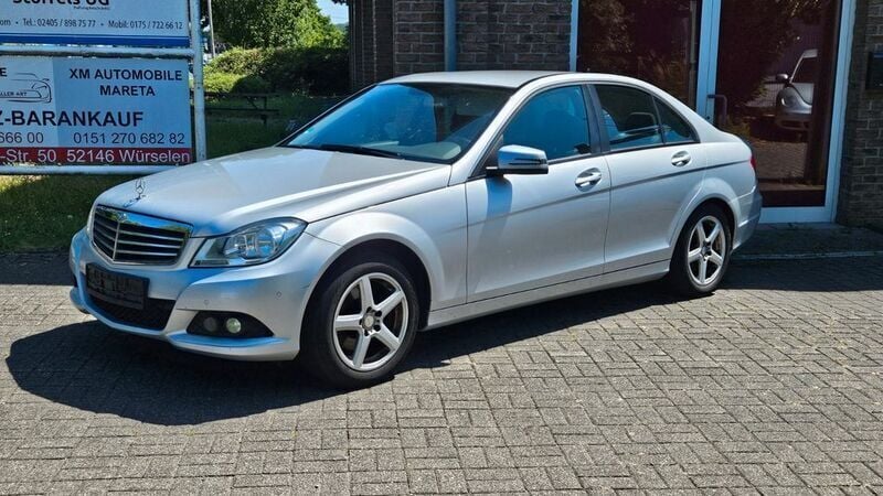 Gebraucht Mercedes C220 Edition 170 PS (125 kW) 2013 Silber Limousine