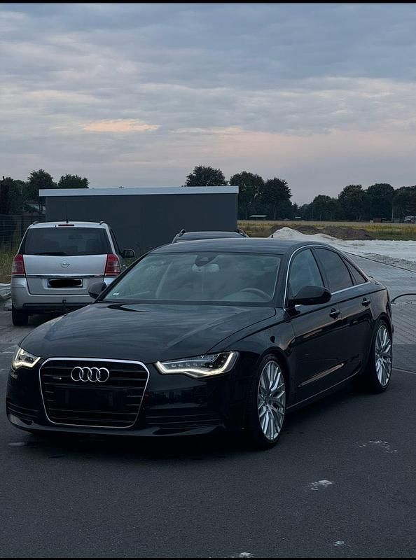 Schwarz Gebraucht 2012 Audi A6 Comfort Limousine | 14.299 € (Fairer Preis) - Bild 1/4