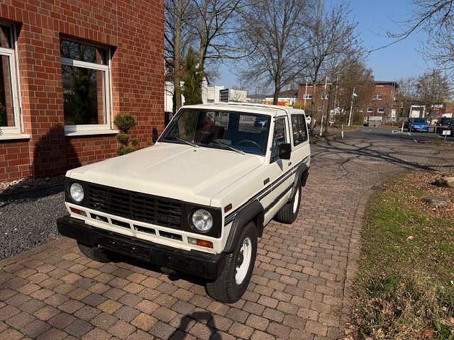 Gebraucht Nissan Patrol 121 PS (88 kW) 1983 Weiß SUV