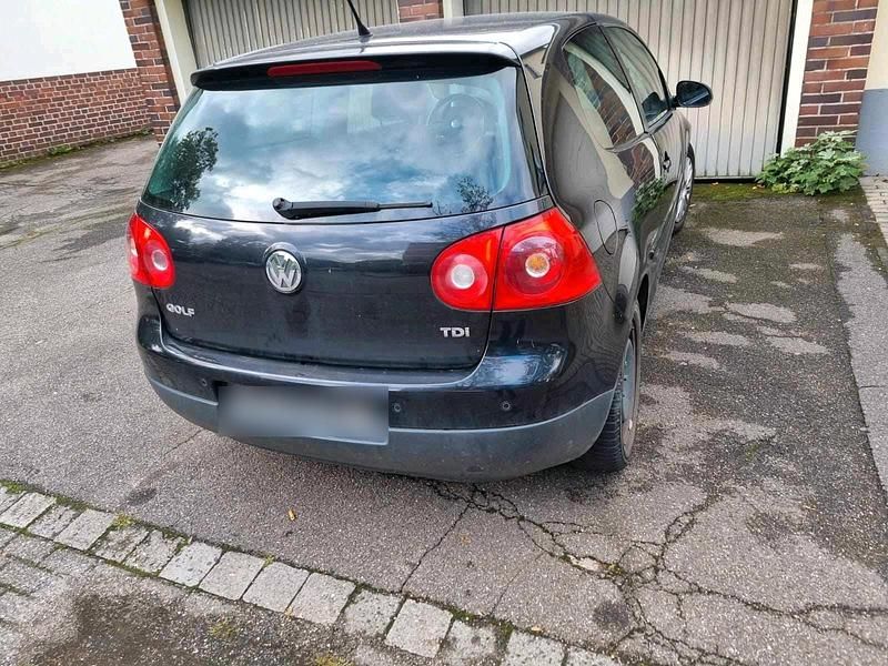 Gebraucht VW Golf VI 105 PS (77 kW) 2008 Schwarz Kleinwagen
