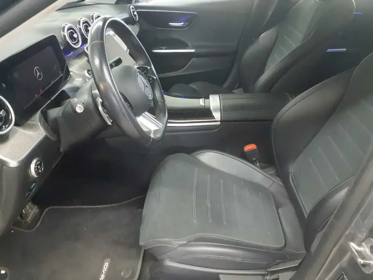 Gebraucht Mercedes C300e AMG line 204 PS (150 kW) 2023 Selenitgrau metallic Kombi