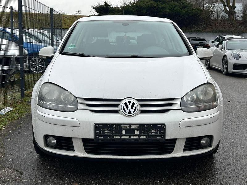Gebraucht VW Golf V 122 PS (89 kW) 2008 Weiß Kleinwagen