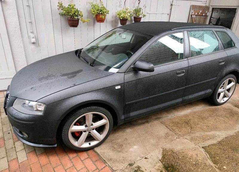Schwarz Gebraucht 2005 Audi A3 Sportback Kombi | 3.250 € (Fairer Preis) - Bild 1/4