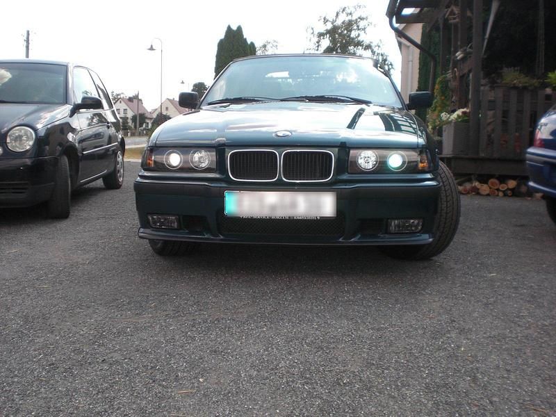 Grün Gebraucht 1994 BMW 318 Cabriolet Cabrio | 6.500 € - Bild 1/4