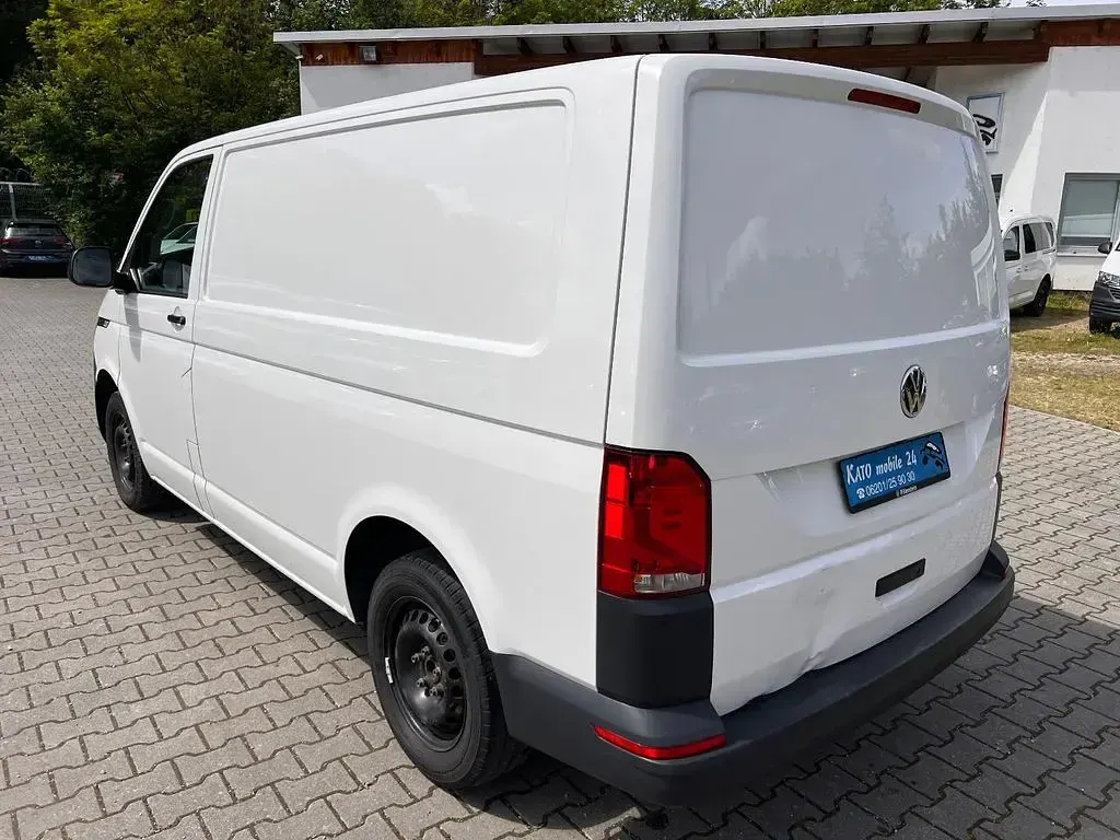 Gebraucht VW Transporter 150 PS (110 kW) 2022 Weiß Van