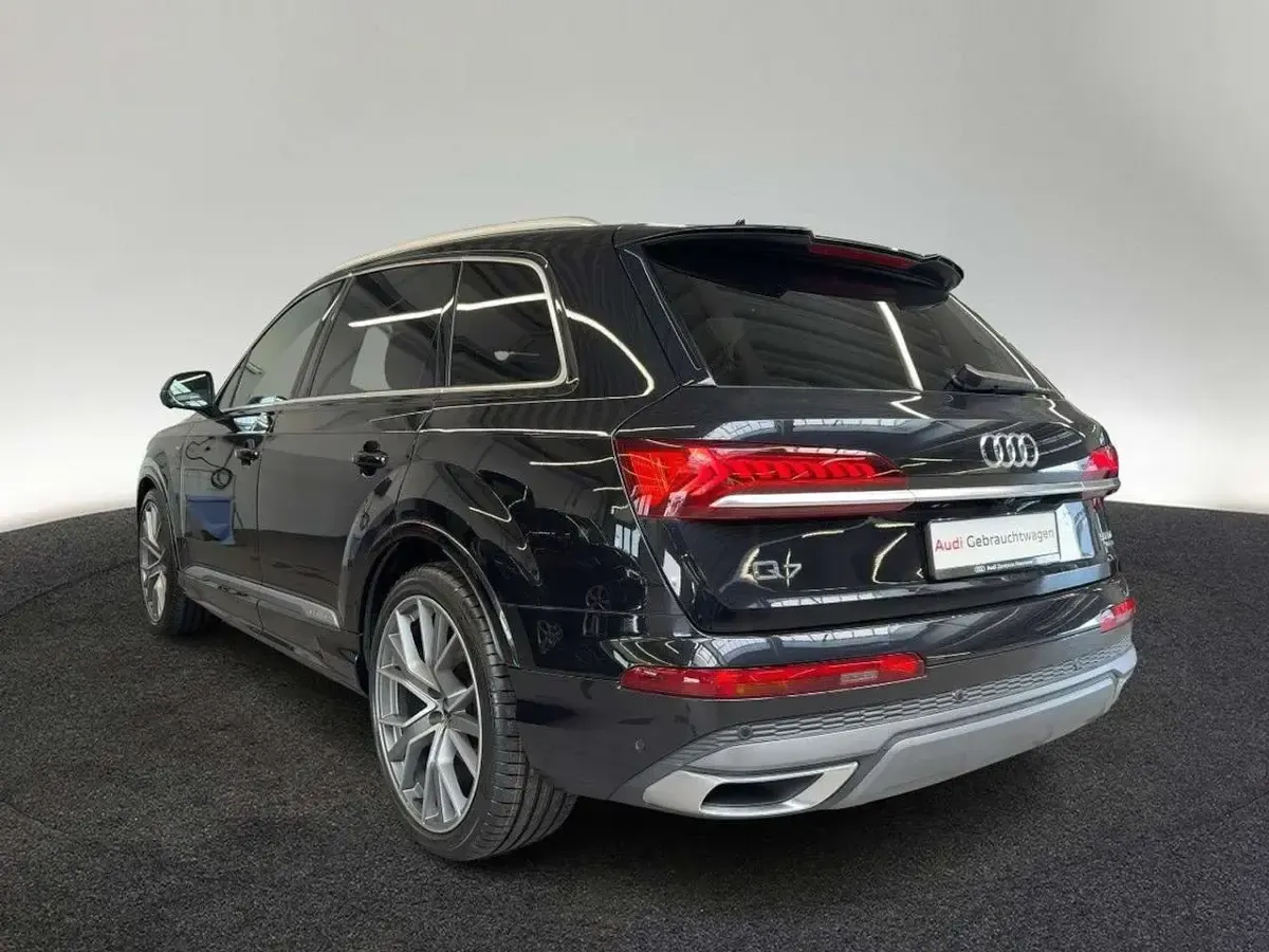 Gebraucht Audi Q7 Design 286 PS (210 kW) 2021 Orcaschwarz metallic SUV