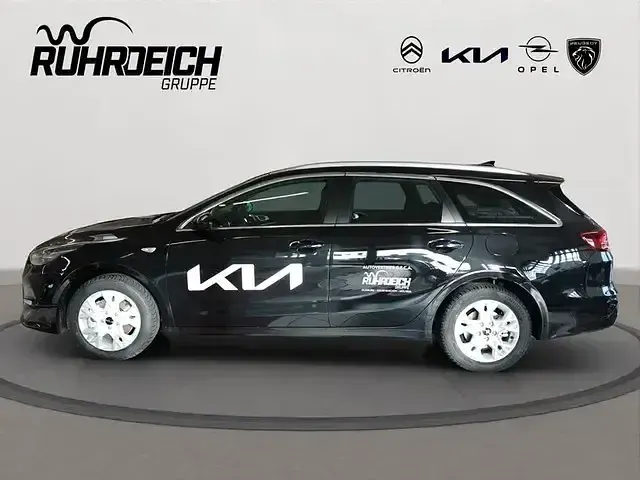 Gebraucht Kia Ceed Sportswagon Vision 140 PS (102 kW) 2025 (1k) black pearl m Kombi