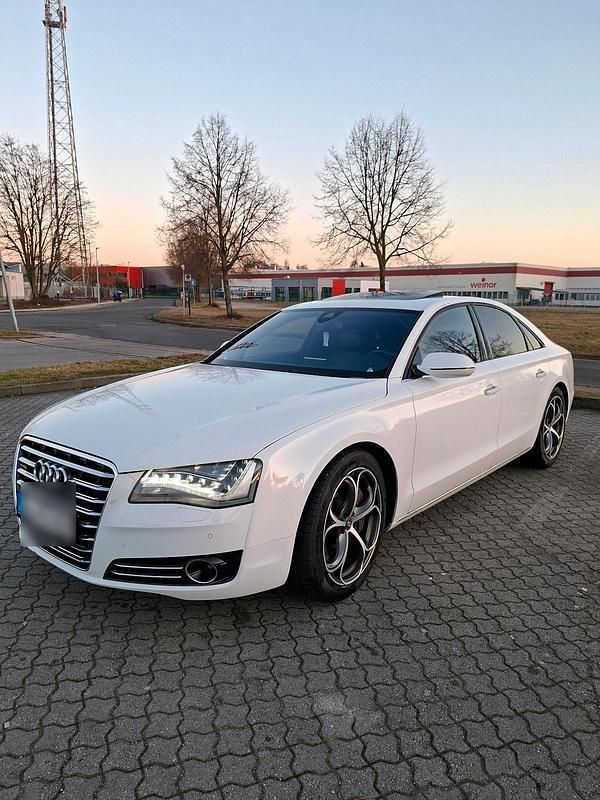 Gebraucht Audi A8 410 PS (301 kW) 2011 Weiß Limousine