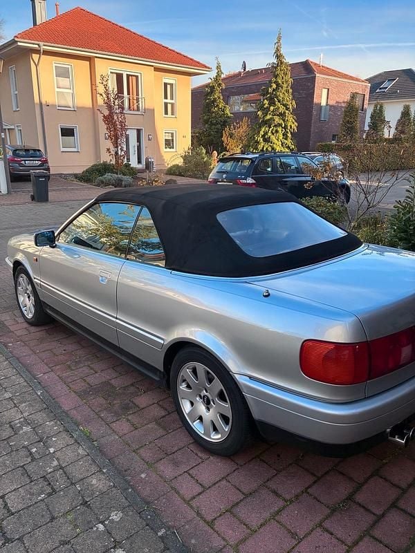 Silber Gebraucht 1996 Audi 80 Cabrio | 11.500 € (Fairer Preis) - Bild 1/4