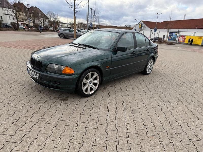 Gebraucht BMW 318 143 PS (105 kW) 1998 Grün Limousine