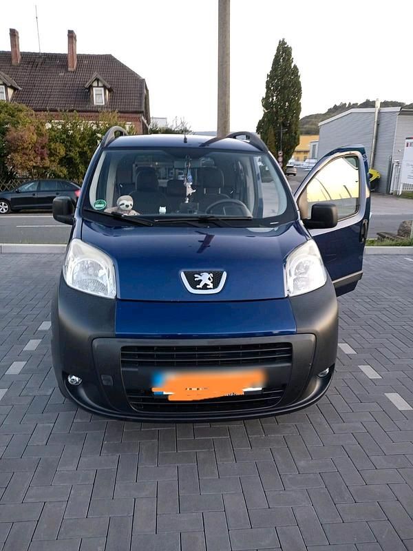 Blau Gebraucht 2009 Peugeot Bipper Van | 4.199 € (Fairer Preis) - Bild 1/4