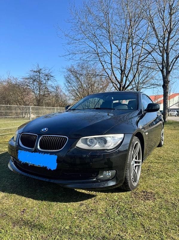 Gebraucht BMW 318 Cabriolet M Performance 143 PS (105 kW) 2010 Schwarz Cabrio