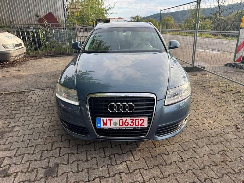 Blau Gebraucht 2009 Audi A6 Sport Kombi | 3.200 € - Bild 1/4