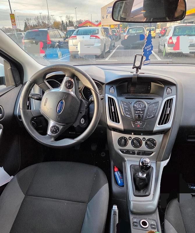 Usata Ford Focus 96 CV (70 kW) 2013 Bianco Station wagon