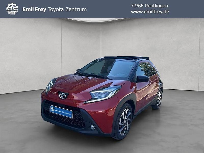 Neu Toyota Aygo X Comfort 72 PS (52 kW) 2025 Rot SUV