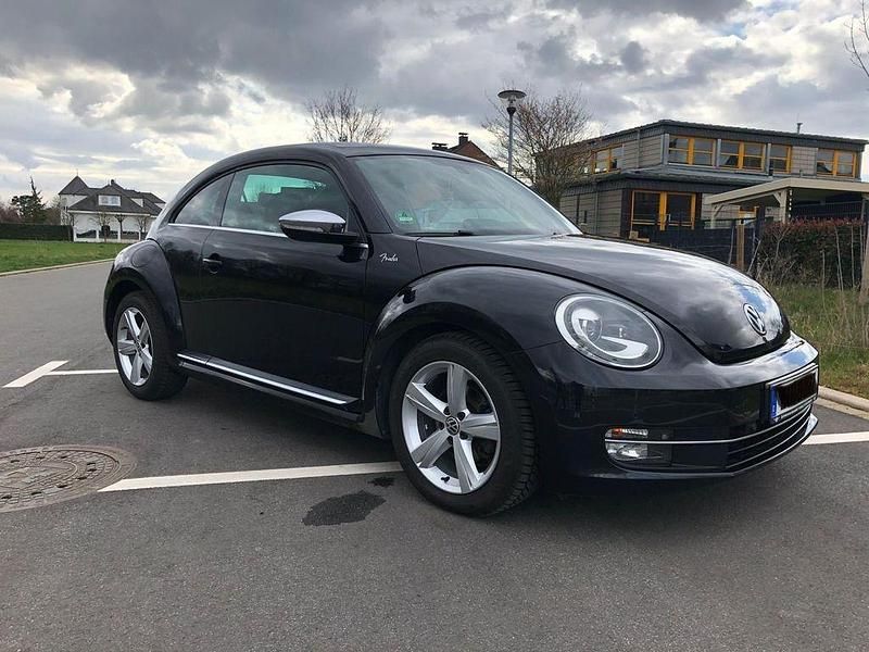 Schwarz Gebraucht 2013 VW Beetle Edition Limousine | 10.899 € (Fairer Preis) - Bild 1/4