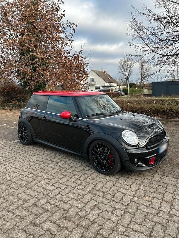 Second-hand Mini John Cooper Works 211 CP (155 kW) 2011 Negru Hatchback