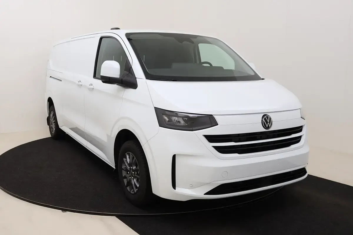 Neu VW T7 150 PS (110 kW) 2026 (clear white) Van
