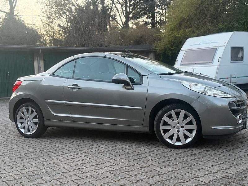 Gebraucht Peugeot 207 CC 2009 Grau Cabrio