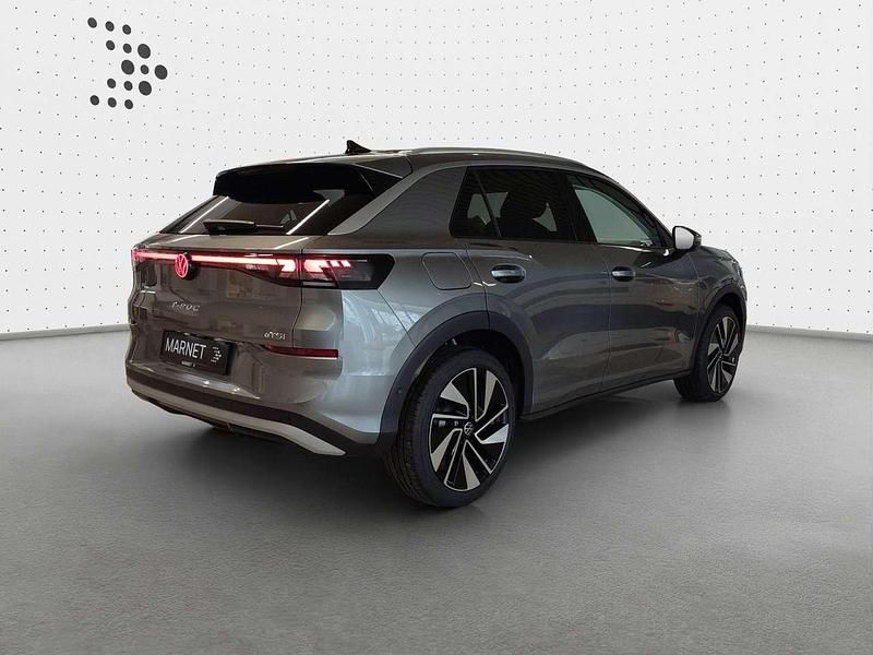 Neu VW T-Roc Style 116 PS (85 kW) 2026 Wolf grey metallic SUV