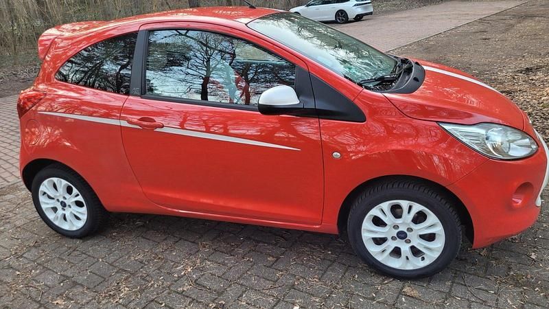 Gebraucht Ford Ka Individual 69 PS (50 kW) 2009 Rot Kleinwagen
