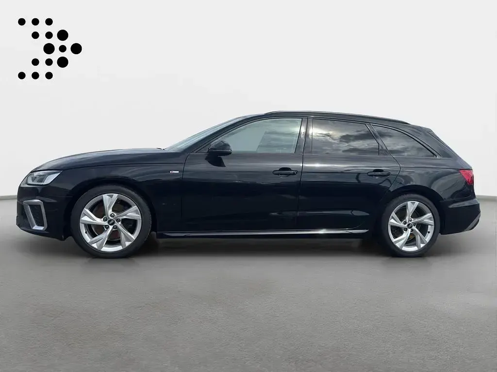 Gebraucht Audi A4 S-Line 163 PS (119 kW) 2023 Schwarz Kombi