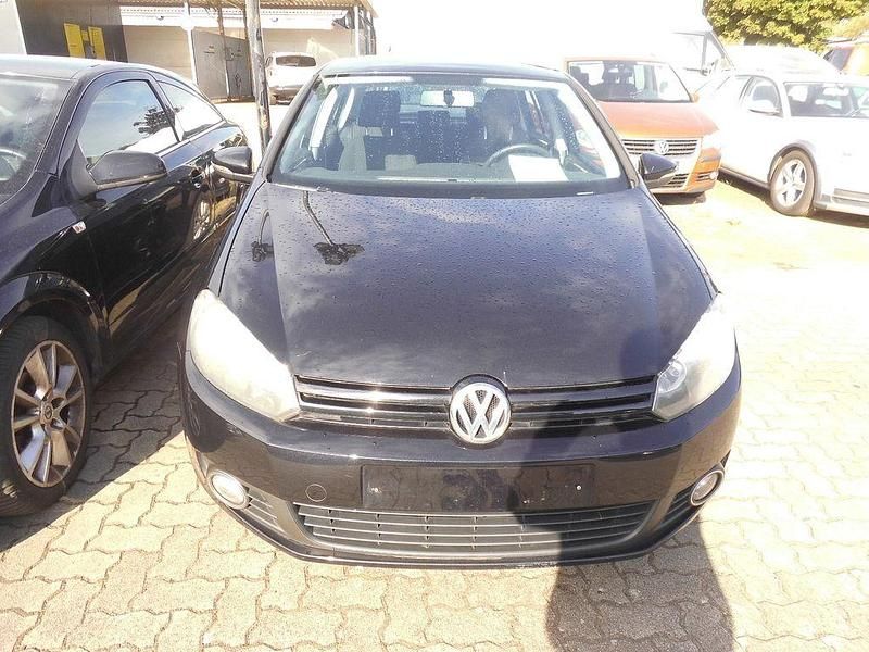 Gebraucht VW Golf VI Trendline 86 PS (63 kW) 2011 Schwarz Kleinwagen