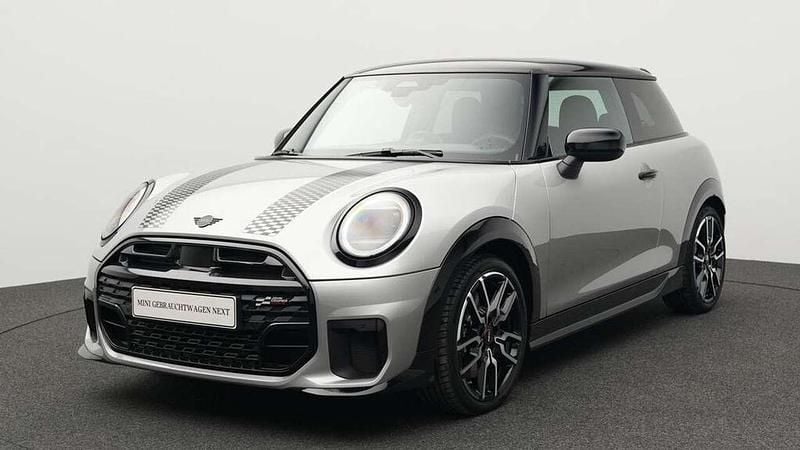 Grau Gebraucht 2024 Mini John Cooper Works Kleinwagen | 30.896 € (Superpreis) - Bild 1/4