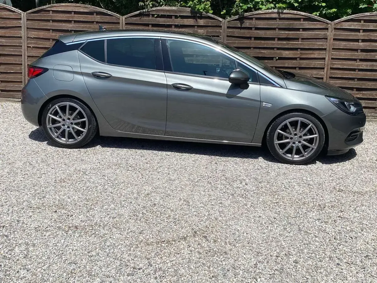 Gebraucht Opel Astra Elegance 145 PS (106 kW) 2020 You drive me crazy Limousine