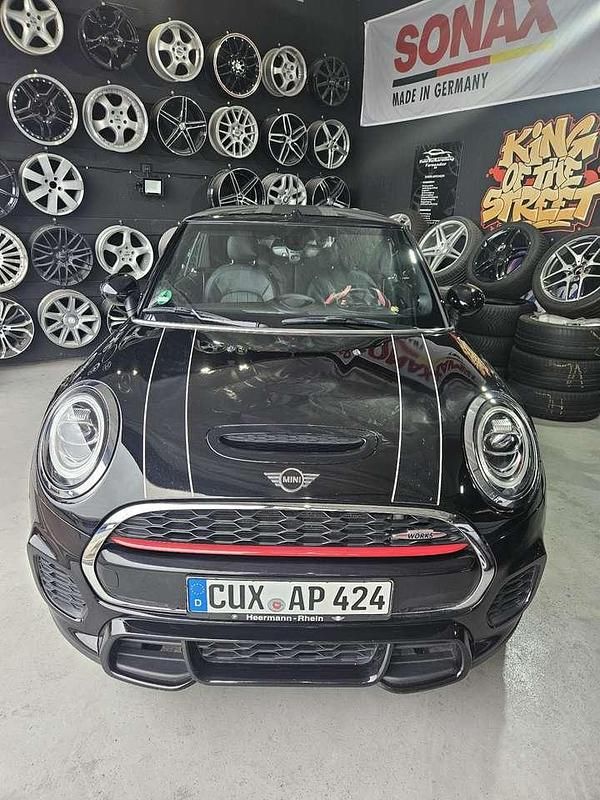 Schwarz Gebraucht 2019 Mini John Cooper Works Cabriolet Sport Cabrio | 27.500 € (Fairer Preis) - Bild 1/4
