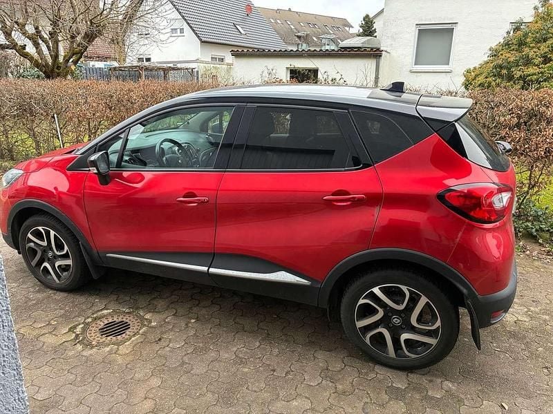 Gebraucht Renault Captur XMOD 118 PS (86 kW) 2017 Rot SUV