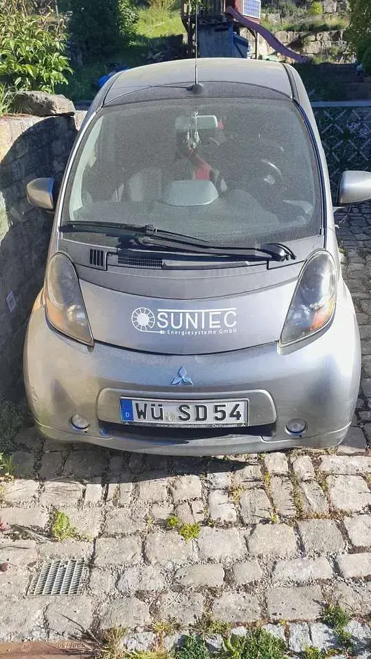 Gebraucht Mitsubishi i-MiEV 49 kW (67 PS) 2011 Grau Kleinwagen