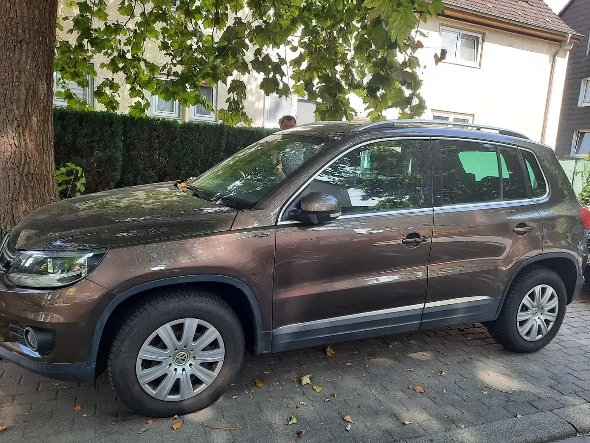 Gebraucht VW Tiguan 110 PS (80 kW) 2015 Braun SUV