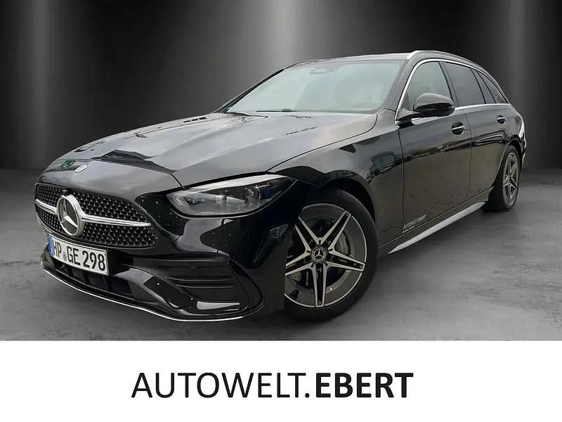 Lack obsidianschwarz Gebraucht 2024 Mercedes C220 AMG Kombi | 47.990 € - Bild 1/4