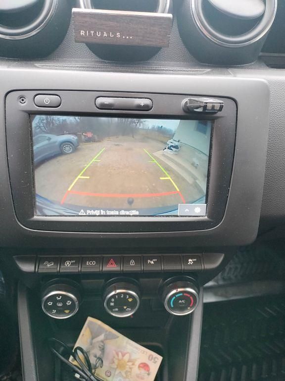 Gebraucht Dacia Duster Comfort 114 PS (83 kW) 2019 Beige SUV