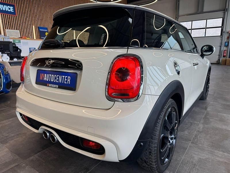 Gebraucht Mini Cooper SD 170 PS (125 kW) 2015 Weiß Kleinwagen