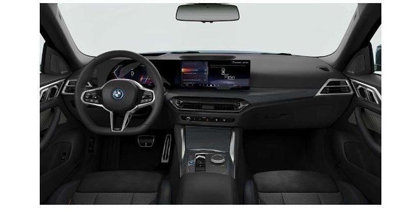 Gebraucht BMW i4 M Sport 294 kW (401 PS) 2025 Bmw individual tansanitblau me Limousine