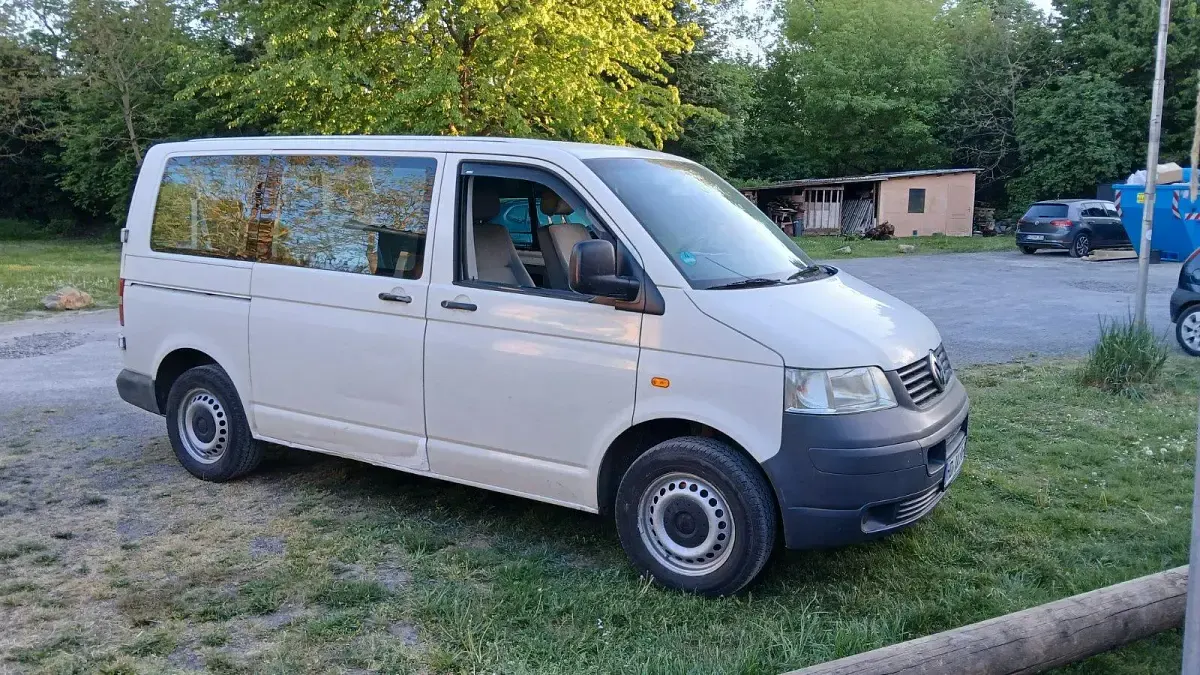 Gebraucht VW Transporter 105 PS (77 kW) 2004 Weiß Van