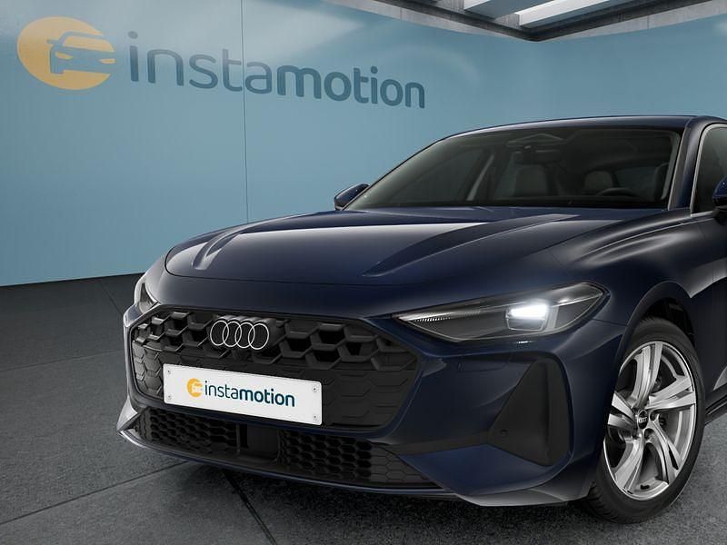 Gebraucht Audi A5 204 PS (150 kW) 2025 Blau Limousine