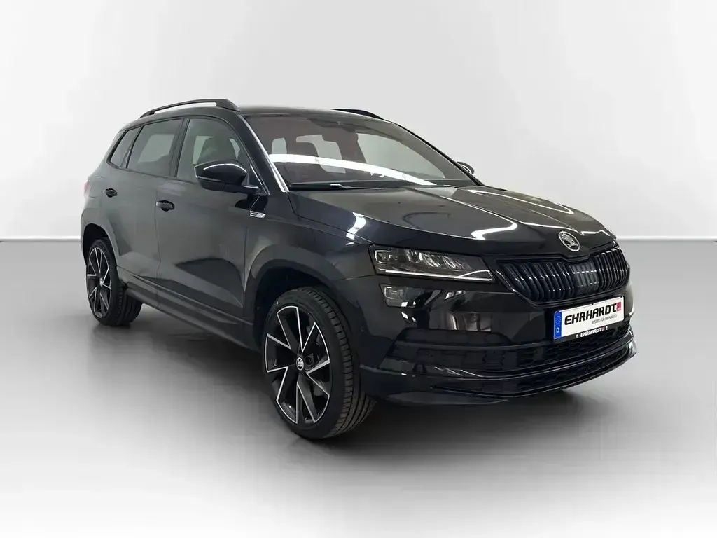 Gebraucht Skoda Karoq SportLine 150 PS (110 kW) 2021 Schwarz SUV