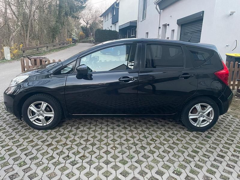 Gebraucht Nissan Note 98 PS (72 kW) 2017 Schwarz Kleinwagen