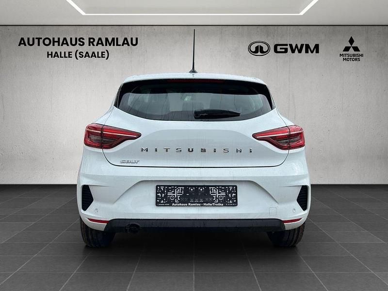 Neu Mitsubishi Colt Basis 67 PS (49 kW) 2025 Weiß Limousine