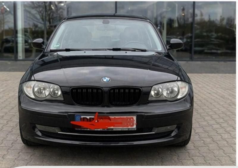 Second-hand BMW 116 122 CP (89 kW) 2007 Argintiu Hatchback