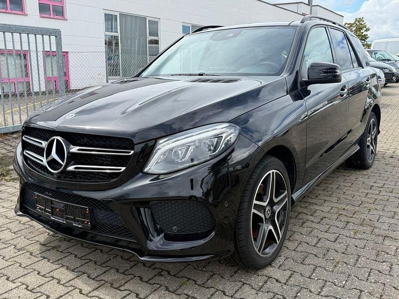 Schwarz Gebraucht 2018 Mercedes GLE350 AMG SUV | 29.900 € (Superpreis) - Bild 1/4