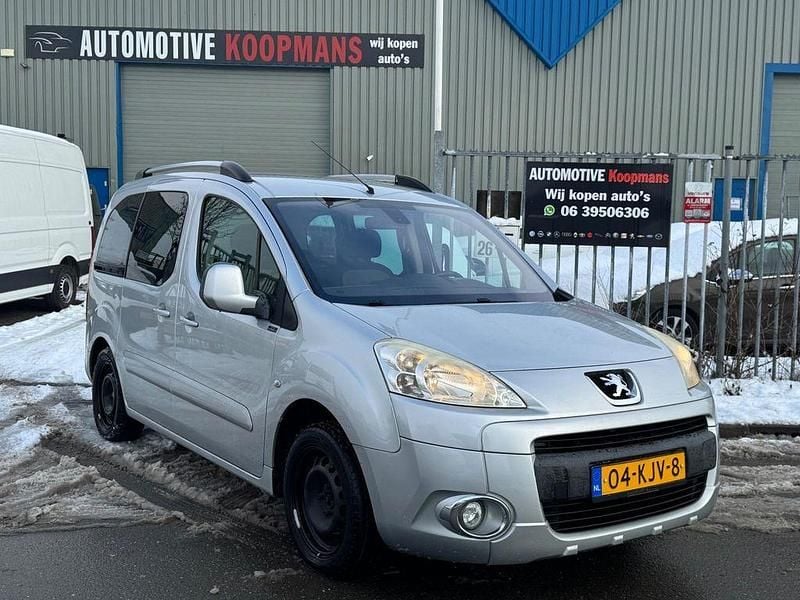Grau Gebraucht 2010 Peugeot Partner Tepee Van / Kleinbus | 2.950 € (Superpreis) - Bild 1/4
