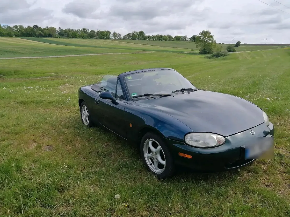 Gebraucht Mazda MX5 140 PS (102 kW) 2000 Blau Cabrio
