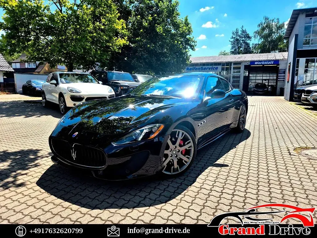 Gebraucht Maserati Granturismo 460 PS (338 kW) 2013 Schwarz Coupé