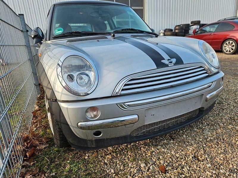 Silber Gebraucht 2005 Mini Cooper Kleinwagen | 1.680 € (Guter Preis) - Bild 1/4