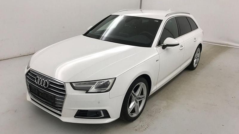 Gebraucht Audi A4 S-Line 150 PS (110 kW) 2018 Weiß Kombi