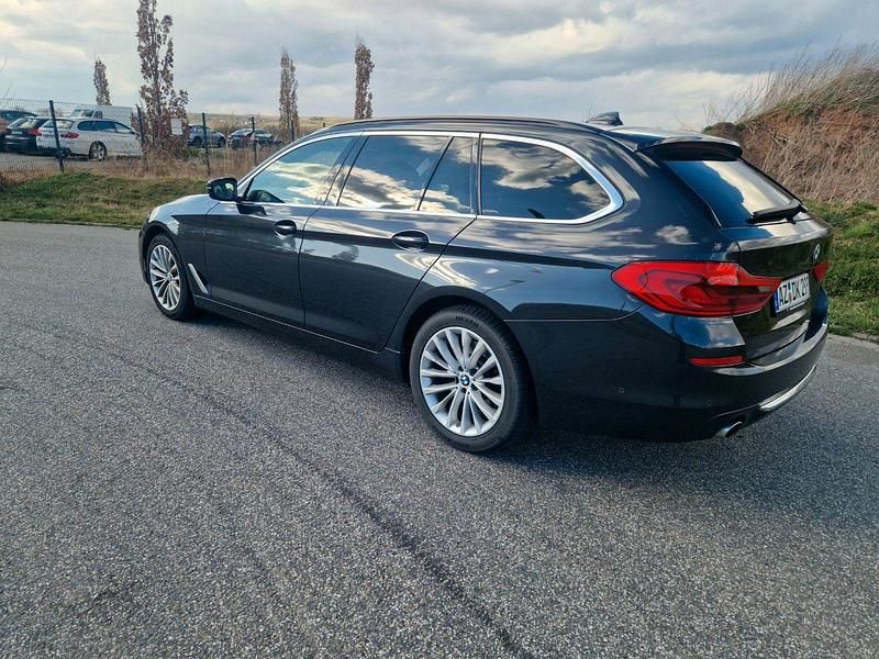 Braun Gebraucht 2018 BMW 525 Luxury Line Kombi | 24.800 € (Etwas zu teuer) - Bild 1/4